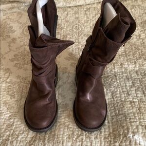 Brown Boots with Leather Material and Slouchy Design
